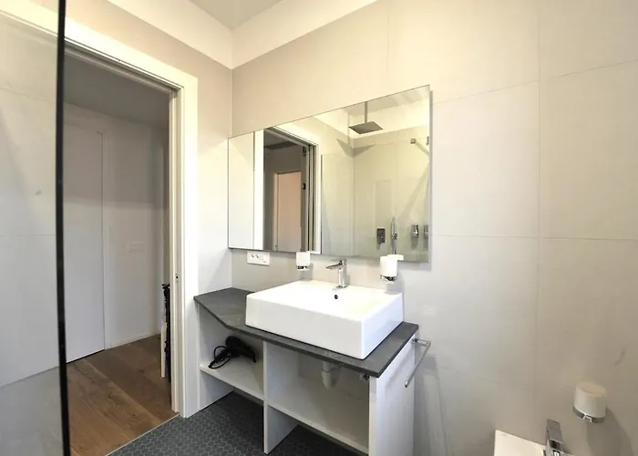 アパート Bright Elegance - Motta